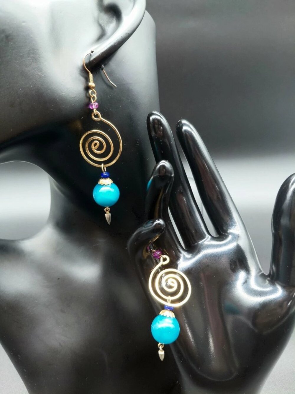 Brass Wire Swirl Dangle Earrings Turquoise Blue Bead Fashion Costume Jewelry